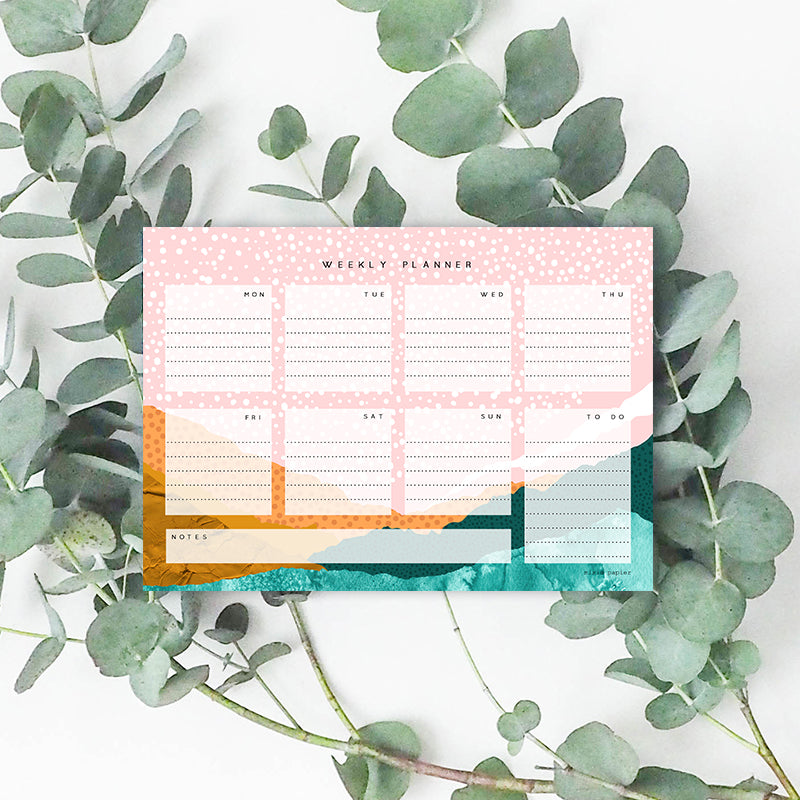 Amelia A4 Yearly Desk Pad (Weekly Planner)